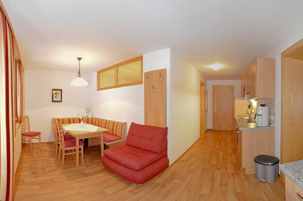 Noeglhof Villa Radstadt Szoba fotó